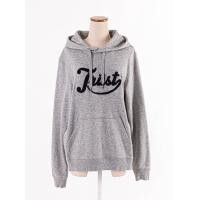 ราคา Giordano เสื้อคลุมแบบสวม ปักลายด้านหน้า เนื้อผ้าเป็นขุยเล็กน้อย ป้ายแบรนดฺ์ระบุไซส์ S มีรอยเปื้อนจางปลายแขน Preloved (20690164252)