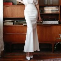 ราคา กระโปรงหางปลาเข้ารูปเซ็กซี่เอวสูงสไตล์ OL สีขาวกระโปรงรัดสะโพกแฟชั่นเรียบหรูกระโปรงยาวฤดูใบไม้ร่วงปี2023 (20099557689)