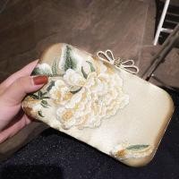 ราคา Chinese style clutch bag is suitable for women wearing cheongsam retro republic of China style small bag embroidered Chinese style clutch bag JYUE (20562557018)