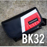 ราคา กระเป๋าสะพาย AUSAWALUK แท้100 กระเป๋าสะพายข้าง กระเป๋าสะพายผู้ชาย กระเป๋าผ้าใบ (16878225546)