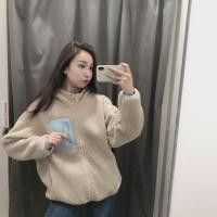 ราคา Uniqlo Youjia แจ็คเก็ตห้องลองเสื้อฤดูใบไม้ร่วงและฤดูหนาวผ้าฟลีซแกะเทียมมีซิปมีฮู้ดกระเป๋าแจ็คเก็ตสตรี Y421586 421587 (20255412282)