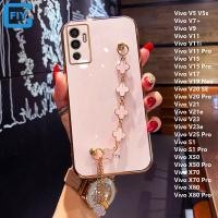 ราคา สำหรับ Vivo V27 Pro V27e V25 Pro V23e V7 V5 V5s V9 V11i V11 Pro V15 Pro V17 V19 Neo V20 SE Pro V20 V21 V21e V23 S1 Pro X50 Pro X70 Pro Pro X80 Pro Electroplating สร้อยข้อมือแฟชั่นเคสโทรศัพท์ (17307711