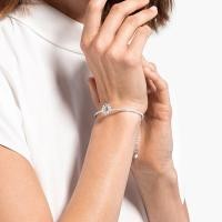 ราคา Swarovski ETERNAL FLOWER Love Magic Flower Shape Bracelet Girlfriend Gift (19756519902)