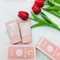 ราคา 158 ครีมรองพื้นบีบี BB CREAM รองพื้นผสมกันแดด ครีมกันแดด ครีมรองพื้นติดทนนาน รองพื้นบีบีปราศจากน้ำมัน เกลี่ยง่ายเรียบเนียน SPF50 (8762293119)