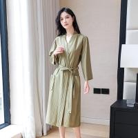 ราคา ST ชุดราตรีผ้าไหมน้ำแข็งสำหรับสำหรับทั้งหญิงและชายเสื้อคลุมอาบน้ำผ้าบางคู่ที่เรียบง่ายให้เหงื่อเสื้อคลุมอาบน้ำโรงแรมชุดเดรสผ้าไอซ์ซิลค์ (19522013989)