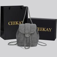 ราคา Ceekay กระเป๋าเป้สะพายหลังสไตล์ชาแนลสำหรับนักเรียนหญิงใส่ไปช้อปปิ้งกระเป๋าเป้ใบเล็กดูแพงมีโซ่สำหรับสุภาพสตรีแบบใหม่2023ของผู้หญิง (20487744482)