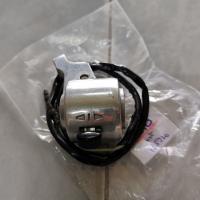 ราคา สวิทช์แฮนด์ ข้างขวา รุ่นเร่งใน แท้ใหม่ ญี่ปุ่น Suzuki K10 K11 M12 M15 U50 U70 M30 (19940938737)
