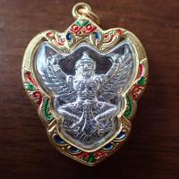 ราคา จี้พระ จี้พญาครุฑ เนื้อเงินขัดมัน กรอบชุบทองลงยา จี้ห้อยคอ จี้ครุฑ (19504918755)