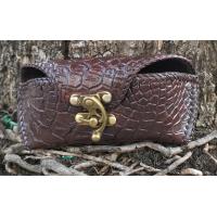 ราคา ร้านอันดับ1 หนังของแท้ เลือกซื้อเลือกชมได้ที่ร้าน ThaiComplex สีน้ำตาล กล่องเก็บรักษาแว่นตา เป็นหนังจระเข้แท้ ดูมีคลาส งานเขาสวยจริงๆ (11314041194)