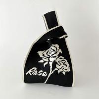 ราคา ผ้าถัก กระเป๋าถือ ลายดอกไม้ สีขาว สีดำ กระเป๋าสะพายไหล่ ใช้ซ้ําได้ สําหรับผู้หญิง 49 (20690400341)