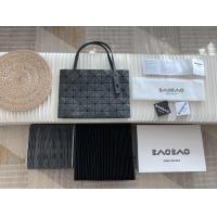 ราคา ของแท้ 100 กระเป๋าสะพายไหล่พกพา BAOBAO ISSEY MIYAKE Rock Series Rock ซิปญี่ปุ่นพร้อมตัวยึดด้านล่าง BB13AG401 (18343219815)