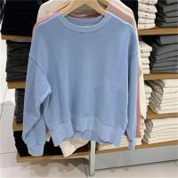 ราคา แต่ UNIQLO เสื้อสเวตเตอร์คอกลมสำหรับผู้หญิงใหม่เสื้อกีฬาแขนยาวห้องลองเสื้อฤดูใบไม้ผลิ2023เสื้อลำลอง455727 (20747508363)