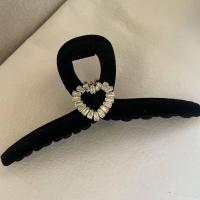 ราคา กิ๊บหนีบผมสวยๆ กิ๊บหนีบผม ที่คาดผมผู้หญิงกว้างคริสตัลสีดำกิ๊บรูปหัวใจหรูหราย้อนยุคกิ๊บหนีบผมหวานห่วงผมสไตล์เกาหลีกำมะหยี่ (17097522732)
