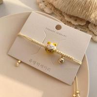 ราคา แฮปปี้ปรับได้ทั้งชายและหญิงดีไซน์แฟชั่นกระดิ่งเชือกมือของขวัญทำด้วยมือเซรามิกจี้แมวสร้อยข้อมือมาเนกิเนโกะเครื่องประดับสไตล์จีนเชือกถักสีแดงแหวนมือผู้หญิง (21010459314)