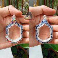 ราคา กรอบพระเสมาใหญ่ กรอบพระเงินผสม กว้าง3 0 สูง4 2ซม ขนาดจอกระจก (17014784126)