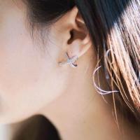 ราคา Risara Cross Kate Earrings ต่างหูครอส ต่างหูกากบาท ต่างหูเงิน ต่างหูคริสตัล ต่างหูมินิมอล ต่างหูชิคๆ ของขวัญ (335152710)