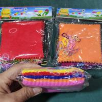 ราคา 1 เซ็ต 3 ห่อ คละสี กระดาษห่อเหรียญโปรยทาน กระดาษสาห่อเหรียญ กระดาษ กระดาษสา เหรียญโปรยทาน ยางยืด ดอกไม้ งานบุญ งานบวช บวช นาค ผ้าป่า m24 (8031131482)