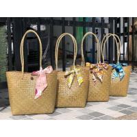 ราคา กระเป๋าสานกระจูดขนาด 10 10 นิ้ว พร้อมผ้าผูกสุดเก๋ สั้งสีผ้าทักแชทคะ (19499457450)