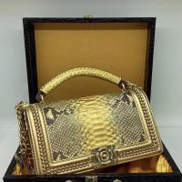 ราคา กระเป๋ารองเท้าหนังแท้สตรีหนังงูหลามหนังวัวแฟชั่นสไตล์หอมกรุ่นเล็กๆหรูหราในท้องถิ่นกระเป๋าถือสีทองของคุณแม่กระเป๋าสุดเผ็ด (20182755322)