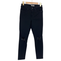 ราคา Topshop กางเกงยีนส์ขายาวขาดเข่า Used Like New Preloved (20604497584)