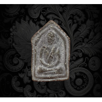 ราคา พระผงพิมพ์รูปเหมือนหลวงปู่เผือก วัดกิ่งแก้ว สมุทรปราการปี2502 เนื้อผงใบลาน หายากมาก หลังยันต์สาริกา สวยมาก 3191 (17509693245)