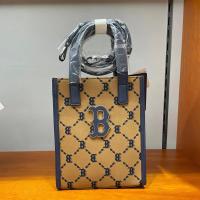 ราคา MLB ของแท้ 100 NEW YORK YANKEES Women Bags Cross Body Shoulder Bags mlb bag กระเป๋าสะพายข้าง mlb กระเป๋า (19921147586)
