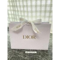 ราคา CHANEL2HAND99 Christian Dior ถุงกระดาษ ถุงดิออร์ ถุงใหม่ พร้อมโบว์ ถุงเครื่องสำอาง ถุงของขวัญ ไม่ยับ ใหม่ แท้ (18783819730)