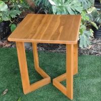 ราคา CProduct โต๊ะข้างโมเดิร์น 60x60สูง70 ซม โต๊ะข้างไม้สัก โต๊ะกาแฟ โต๊ะข้างโซฟา โต๊ะข้างเตียง โต๊ะวางของ รุ่นขาแฉก สีไม้สักเก่า CPRO 295 (20691346541)