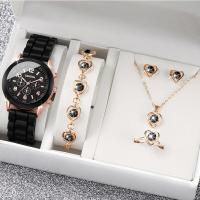 ราคา Geneva Women Watches Casual Silicone Band Woman Quartz Watch Rhinestone Jewelry Set (21053011290)