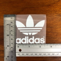 ราคา ตัวรีดติดเสื้อลายสวยๆ โลโก้ แบรนด์กีฬา Nike Adidas Reebok ใช้งานง่าย รีดได้ทุกเนื้อผ้า (20311084692)