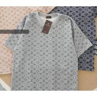ราคา พร้อมส่ง เสื้อยืดหลุยส์ งานพิมพ์ลายทั้งตัว ผ้าคอตตอนนิ่ม ฟรีไซส์ 40 44 ทรงตรง แขนสั้น (21141351712)