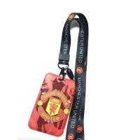 ราคา MAN U ที่ใส่บัตร ซองใส่บัตร ที่ใส่บัตร พร้อมสายคล้องคอ 2 5cm ลาย แมน ยู แดง สายแดง สำหรับบัตร 5 5x8 5cm body 7x11cm สวยงาม น่าใช้งาน by 3985 SHOP (16755284519)
