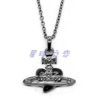 ราคา Vivienne Westwood สร้อยคอดาวเสาร์ประดับเพชรสีเคลือบเล็กนานาพังก์ (19309174346)