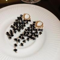 ราคา ต่างหูคริสตัลสีดำมีพู่ต่างหูทรงเรขาคณิตต่างหูดีไซน์โดดเด่นแบบแฟชั่นยุโรปและอเมริกา (18595174203)