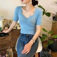 ราคา Ladateens shop พร้อมส่ง เสื้อครอปไหมพรมคอเหลี่ยม รอยเย็บตรงหน้าอก แขนสั้น A058 (6525110483)