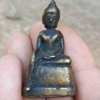 ราคา พระปรางค์ พระปางห้อยขา เนื้อทองเหลืองเก่า (12332822680)