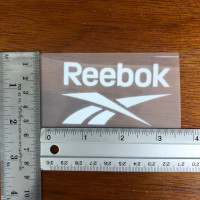 ราคา ตัวรีดติดเสื้อลายสวยๆ โลโก้ แบรนด์กีฬา Nike Adidas Reebok ใช้งานง่าย รีดได้ทุกเนื้อผ้า (20311084694)