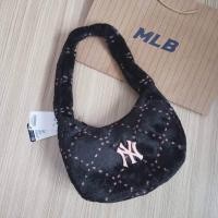 ราคา กระเป๋าสะพาย m l b ทรง hobo big ใบใหญ่ ขนมิ้งนุ่ม (20938200366)