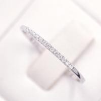 ราคา แหวนแถวมินิมอล ตัวเรือนทองคำขาว เพชรสวิส ทองแท้9k ใส่สวยเรียบง่าย ราคาย่อมเยาว์ สวยเทียบเท่าเพชรแท้ 9kcz101 (13929608054)