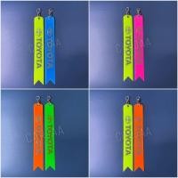 ราคา ราคาต่อชิ้น 1ชิ้น มี2สี ริบบิ้นห้อยท้ายรถ ป้ายห้อยท้ายรถ สะท้อนแสง มีหลายรุ่น (17827321300)