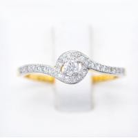 ราคา Happy Jewelry แหวนเพชรของแท้ แหวนเม็ดกลาง 5 ตัง มีบ่าข้างเพชรมาโค้งรับ ทองแท้ 9k 37 5 ขายได้ จำนำได้ ME734 (16929511256)