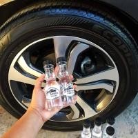 ราคา แจลขัดยางดำและฟื้นฟูพลาสติ Yuki (6037856891)