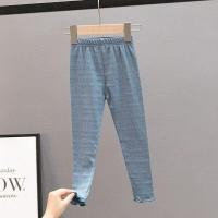 ราคา พร้อมส่ง กางเกงเด็ก เลกกิ้งเด็ก สีพาสเทล ผ้าฝ้ายนุ่มและสบาย ลายฉลุสไตล์เกาหลี (17821497144)