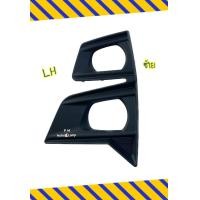 ราคา ฝาครอบไฟตัดหมอก ครอบสปอร์ตไลท์ ISUZU DMAX 2020 2022 สีดำด้าน สำหรับตัวยกสูง แนวตั้ง (17266988998)