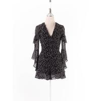 ราคา misty mynx จั๊มพ์ขาสั้นแขนยาวผ้าชีฟองพิมพ์ลาย แต่งระบายมีซับในซิปหลัง ป้ายแบรนด์ระบุไซส์ XS Preloved (20670324742)