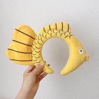 ราคา ที่คาดผมลายการ์ตูนรูปสัตว์ที่คาดผมรูปปลามังกรสีเหลืองน่ารักสายคาดศีรษะแปลกๆ1ชิ้น (21170612814)