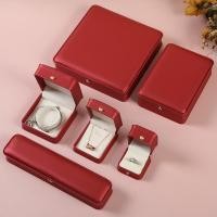 ราคา High end PU Leather Crown Decoration Ring Box Pendant Box Bracelet Box Necklace Earrings Pearl Box Set Box (10248628732)