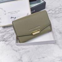 ราคา กระเป๋าสตางค์ผู้หญิง สวยมาก แบรนด์แท้ MODEL CLASSIC100 3 พับ เรียบๆดูดี พร้อมกล่องแบรนด์ (16475952857)