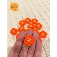 ราคา ดอกไม้ไหมพรมขนาดเล็ก งานปักไหมพรม สำหรับงานฝีมือ และ DIY ได้หลากหลายแบบ เช่น กิ๊ฟติดผม กระเป๋า เสื้อผ้า (20740021610)