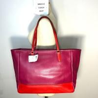 ราคา กระเป๋าถือ COACH แท้ หนังแท้ มีตำหนิ หนังมีรอยแตกทั้งใบ ลดราคาขาดทุน COACH 23884 COLORBLOCK SAFFIANO MEDIUM CITY TOTE Cranberry Clearance (21190663433)